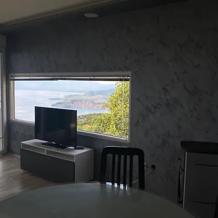 Vakantiehuis Panorama House Ii Velestovo